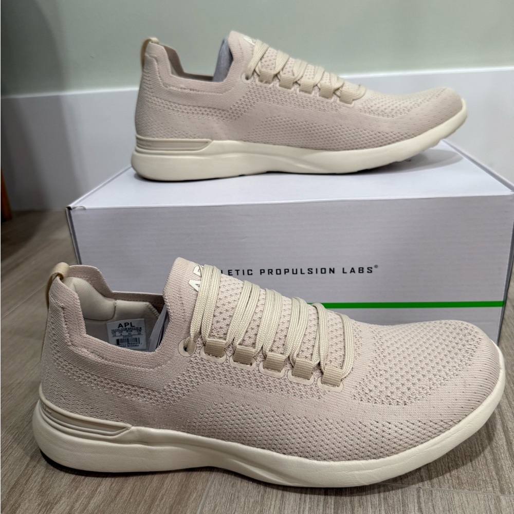 APL Techloom Breeze clay/prestine Men 10 and Women 11.5